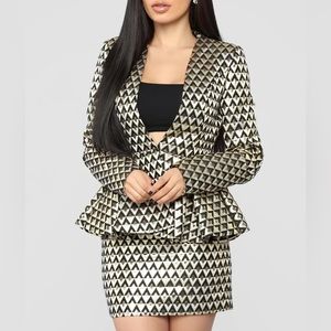 Fashion Nova “Figure It Out Jacquard Set” - Gold/Black